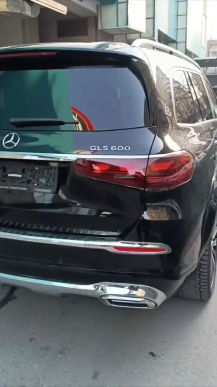 Maybach GLS 600, Лизинг