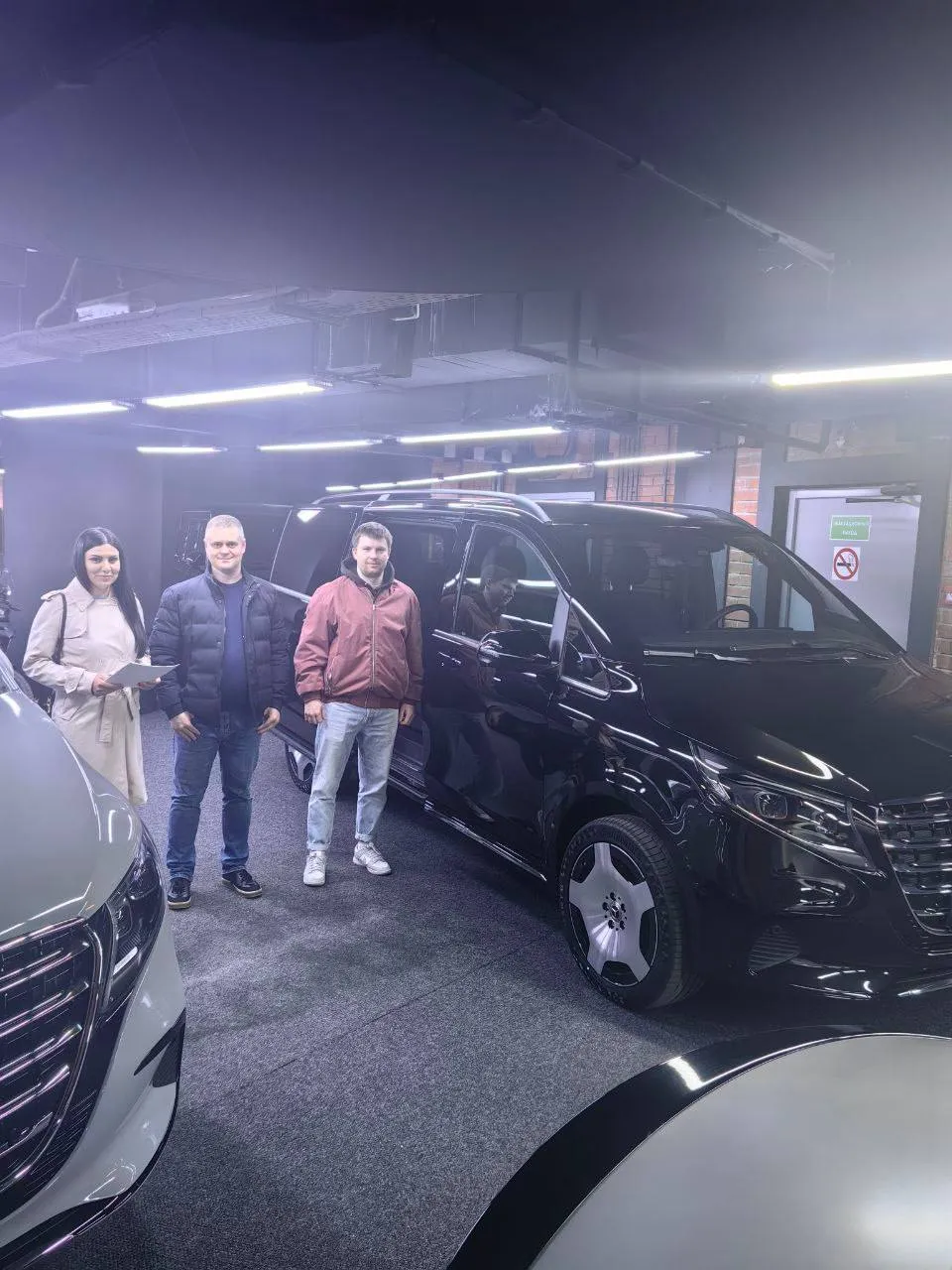 Mercedes-Benz V-класс, Выдача