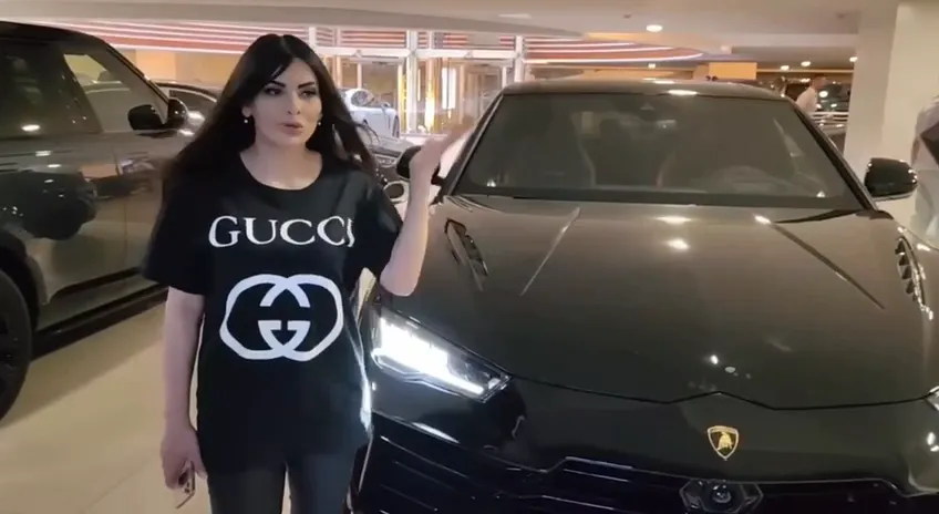 Lamborghini Urus Performante, Лизинг